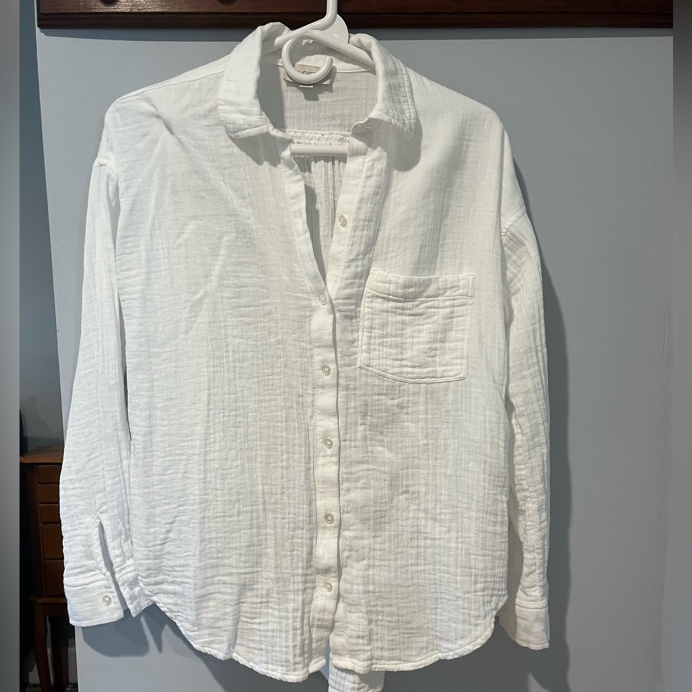 White cotton long sleeve shirt.